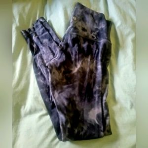 Lululemon Black & Gray Tie-Dye Leggings Size 6
